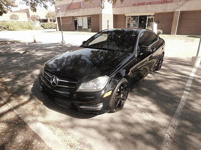 2015 Mercedes-Benz C-Class C 250 RWD photo