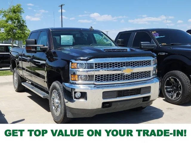 2019 Chevrolet Silverado 2500HD LT 4WD photo
