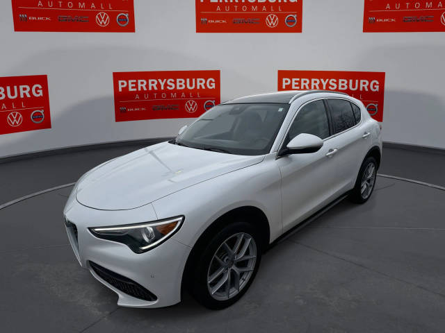 2019 Alfa Romeo Stelvio Ti Lusso AWD photo