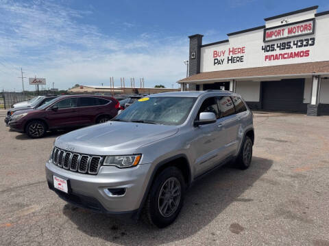 2019 Jeep Grand Cherokee Laredo E RWD photo
