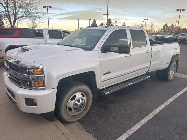 2019 Chevrolet Silverado 3500HD High Country 4WD photo