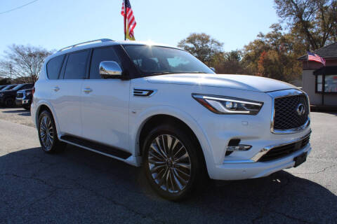 2019 Infiniti QX80 LUXE RWD photo
