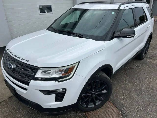 2019 Ford Explorer XLT 4WD photo