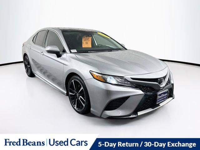 2019 Toyota Camry XSE FWD photo