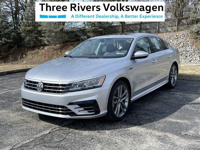 2019 Volkswagen Passat 2.0T SE R-Line FWD photo