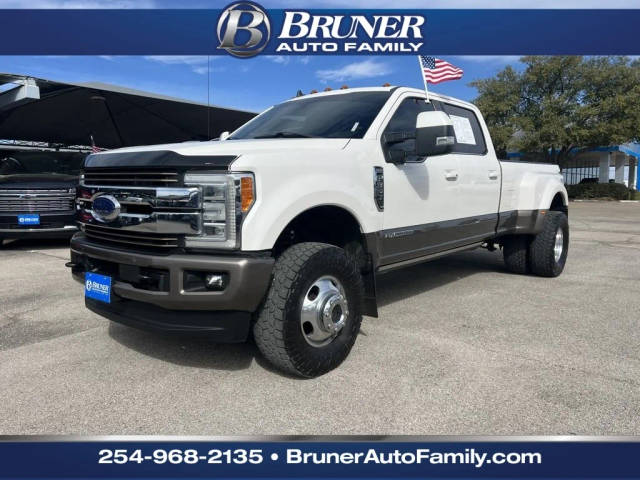 2019 Ford F-350 Super Duty King Ranch 4WD photo