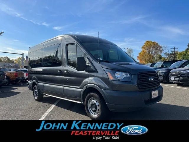 2018 Ford Transit Van  RWD photo