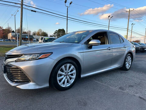 2019 Toyota Camry LE FWD photo