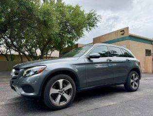 2019 Mercedes-Benz GLC-Class GLC 300 RWD photo