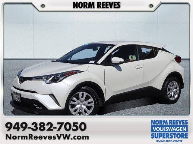 2019 Toyota C-HR LE FWD photo