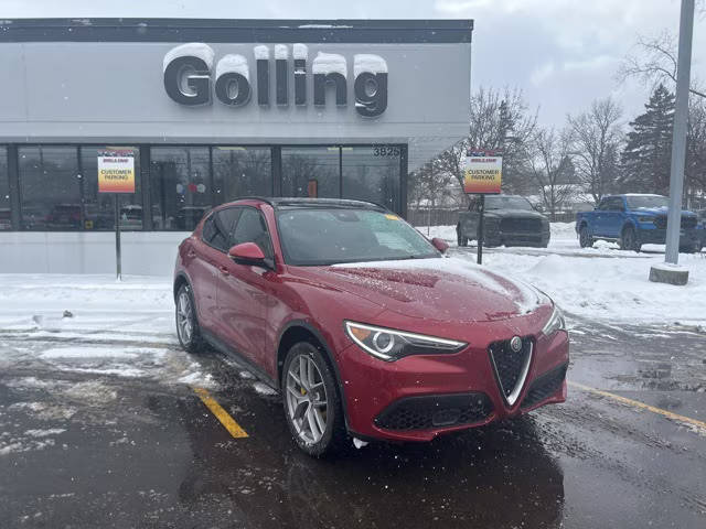 2019 Alfa Romeo Stelvio Ti Sport AWD photo