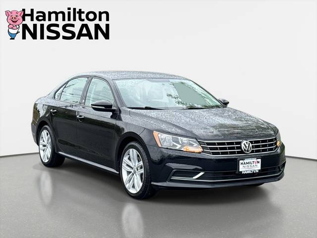 2019 Volkswagen Passat 2.0T Wolfsburg Edition FWD photo
