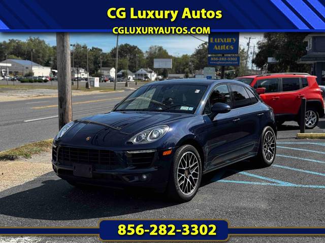 2018 Porsche Macan Sport Edition AWD photo