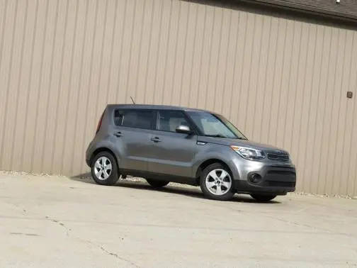 2019 Kia Soul Base FWD photo