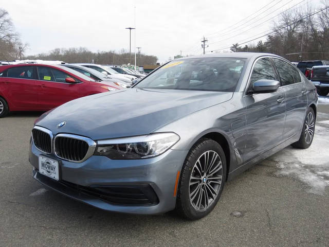 2019 BMW 5 Series 530e xDrive iPerformance AWD photo