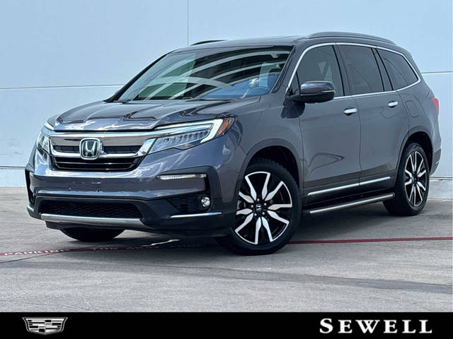 2019 Honda Pilot Touring 7-Passenger FWD photo