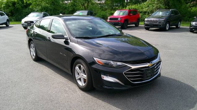 2019 Chevrolet Malibu LS FWD photo