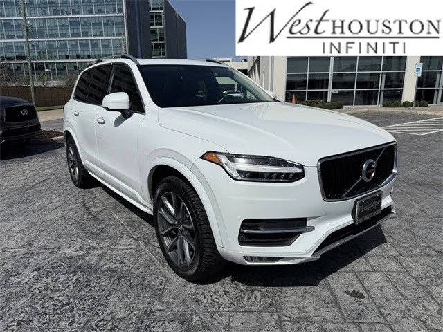 2019 Volvo XC90 Momentum AWD photo