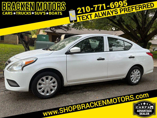 2019 Nissan Versa S FWD photo