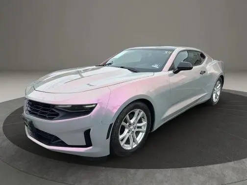 2019 Chevrolet Camaro 1LT RWD photo