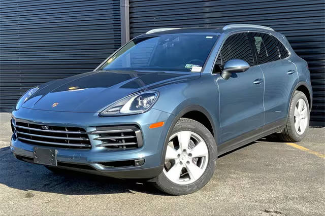 2019 Porsche Cayenne  AWD photo