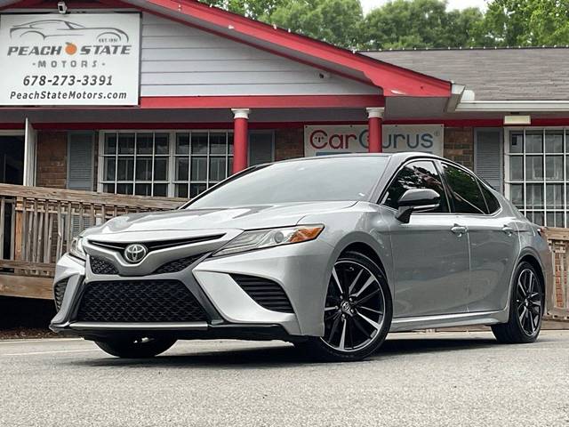 2019 Toyota Camry XSE FWD photo