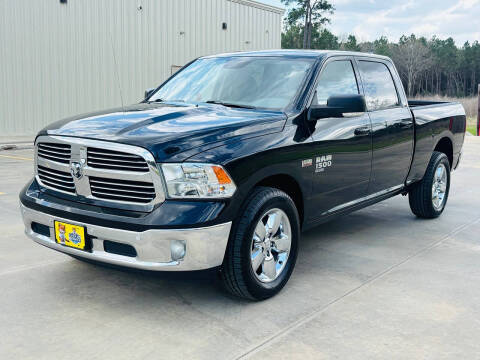 2019 Ram 1500 Big Horn 4WD photo