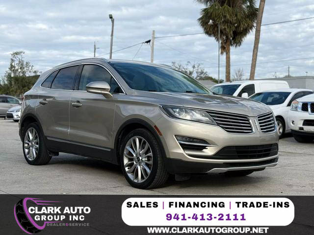 2015 Lincoln MKC  FWD photo