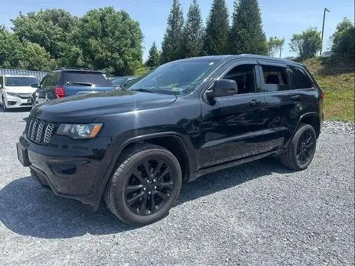 2019 Jeep Grand Cherokee Altitude 4WD photo