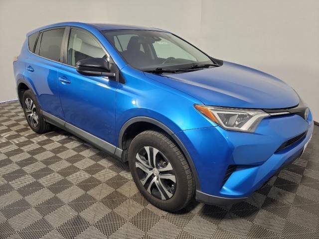 2018 Toyota RAV4 LE AWD photo