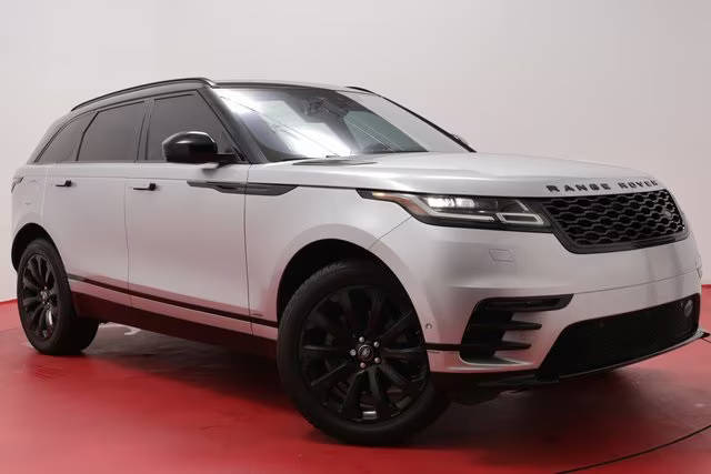 2019 Land Rover Range Rover Velar R-Dynamic SE 4WD photo