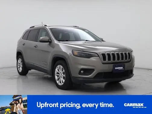 2019 Jeep Cherokee Latitude FWD photo