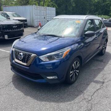 2018 Nissan Kicks SV FWD photo