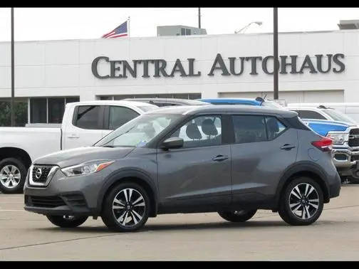 2018 Nissan Kicks SV FWD photo