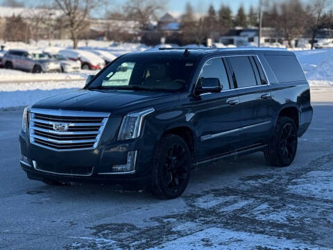 2019 Cadillac Escalade ESV Platinum 4WD photo