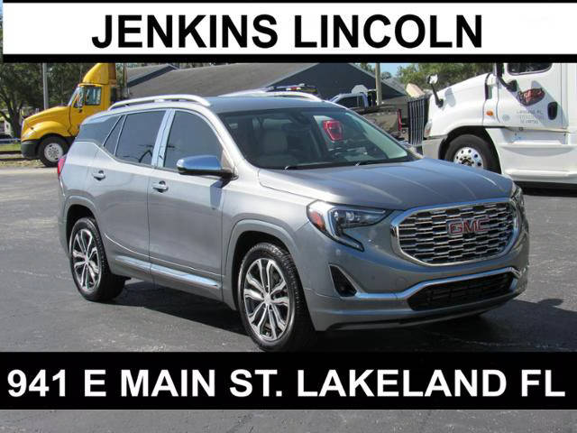 2019 GMC Terrain Denali FWD photo