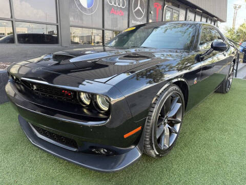2019 Dodge Challenger R/T Scat Pack RWD photo