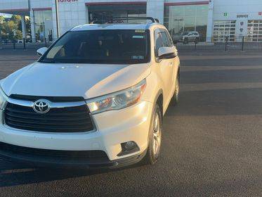 2015 Toyota Highlander XLE AWD photo