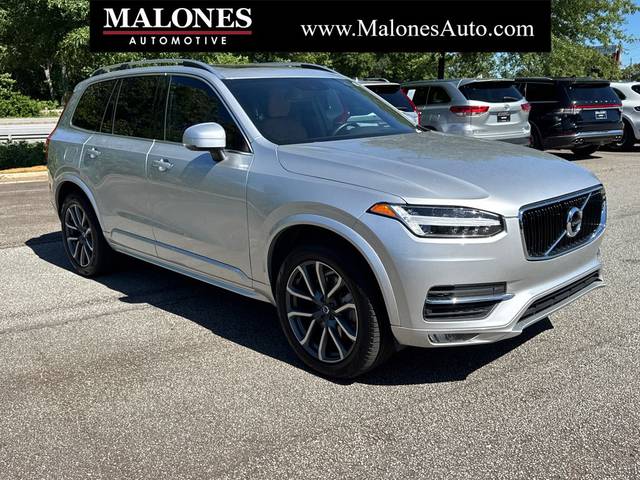 2019 Volvo XC90 Momentum AWD photo