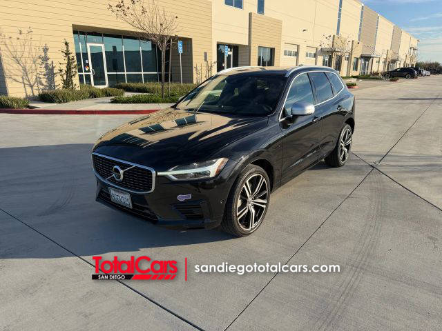 2019 Volvo XC60 R-Design AWD photo