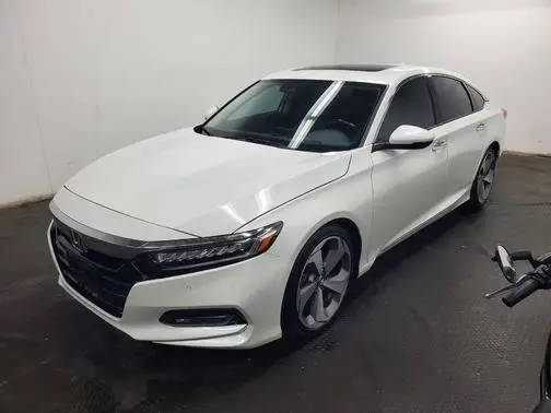 2018 Honda Accord Touring 2.0T FWD photo
