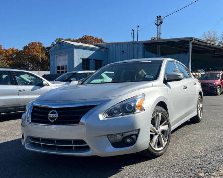 2015 Nissan Altima 2.5 SV FWD photo