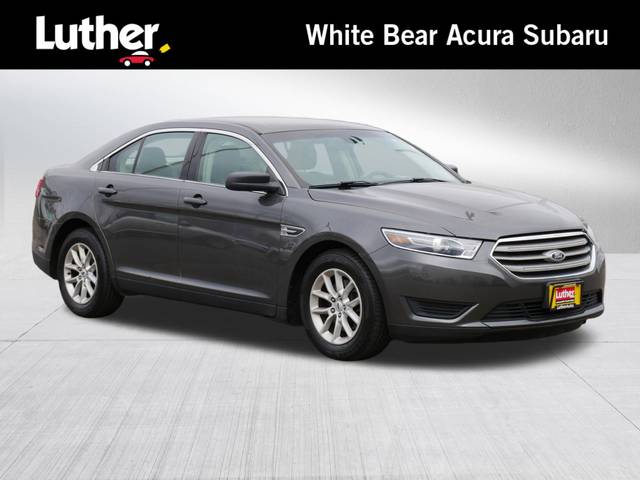 2015 Ford Taurus SE FWD photo
