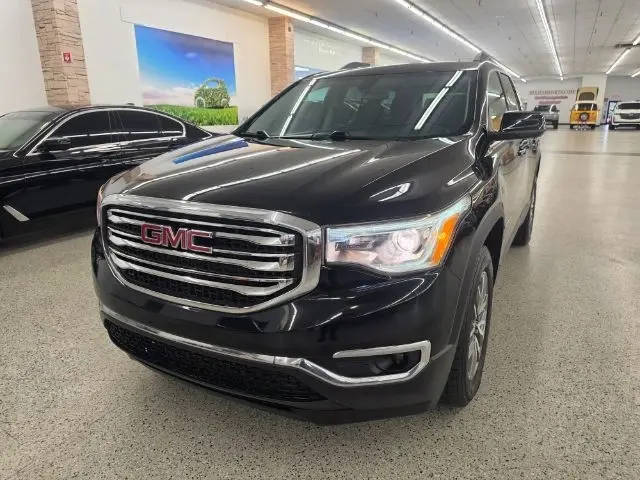 2017 GMC Acadia SLE AWD photo