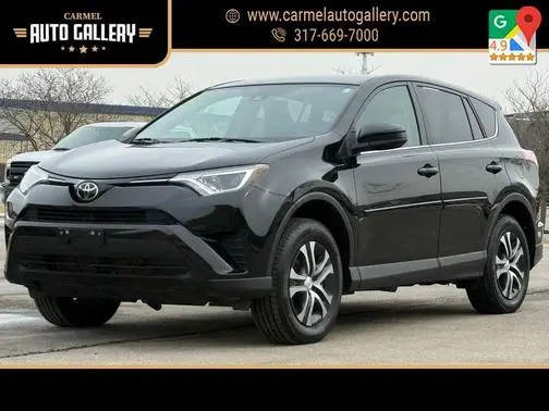 2018 Toyota RAV4 LE AWD photo