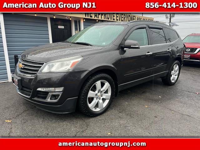 2016 Chevrolet Traverse LT AWD photo