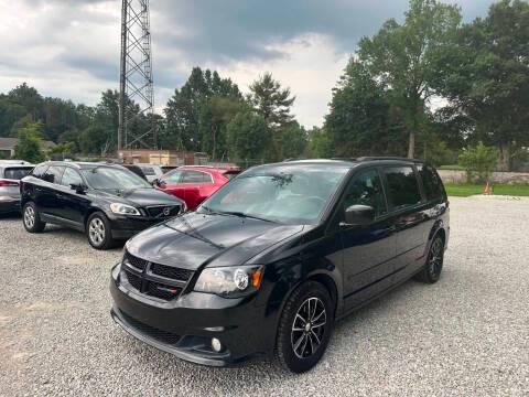 2017 Dodge Grand Caravan GT FWD photo