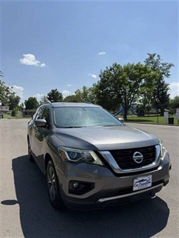 2017 Nissan Pathfinder SV FWD photo