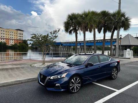 2019 Nissan Altima 2.5 SR FWD photo