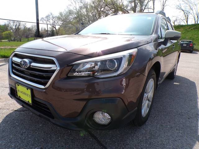 2019 Subaru Outback Premium AWD photo